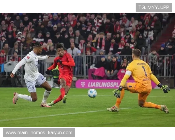 拜仁或会出售边路强点筹钱：豪门引援的内在逻辑与未来布局